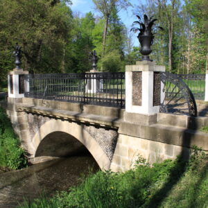 Rekonstrukce historického mostu, Veltrusy